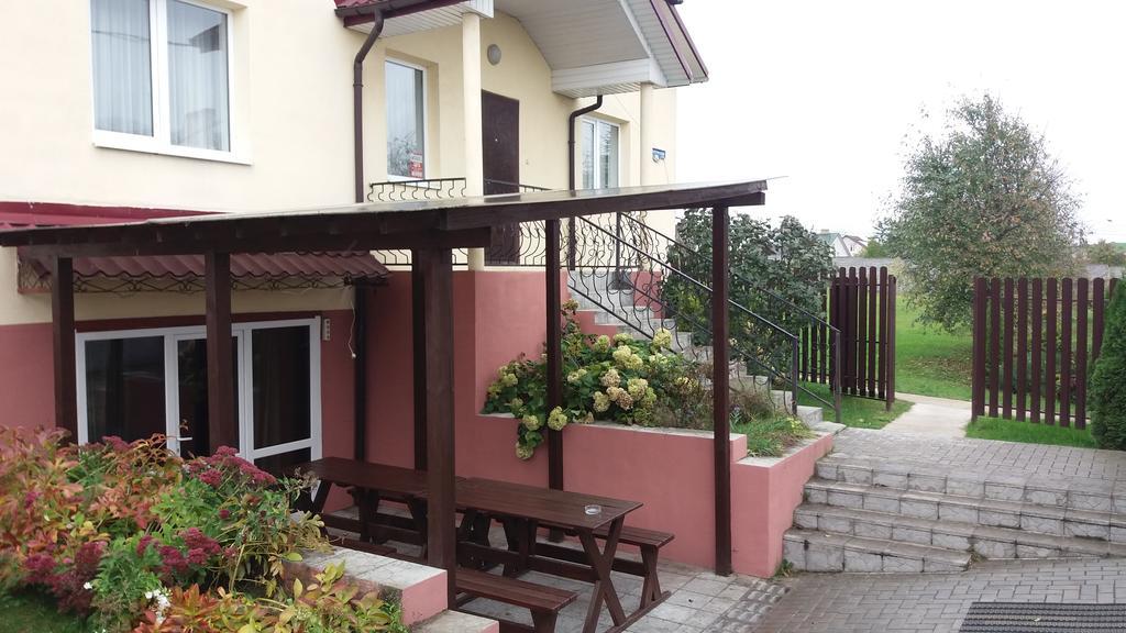 Usadba V Lapenkah Villa Grodno Exterior foto